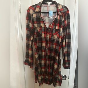 Black, red, tan dress/shirt